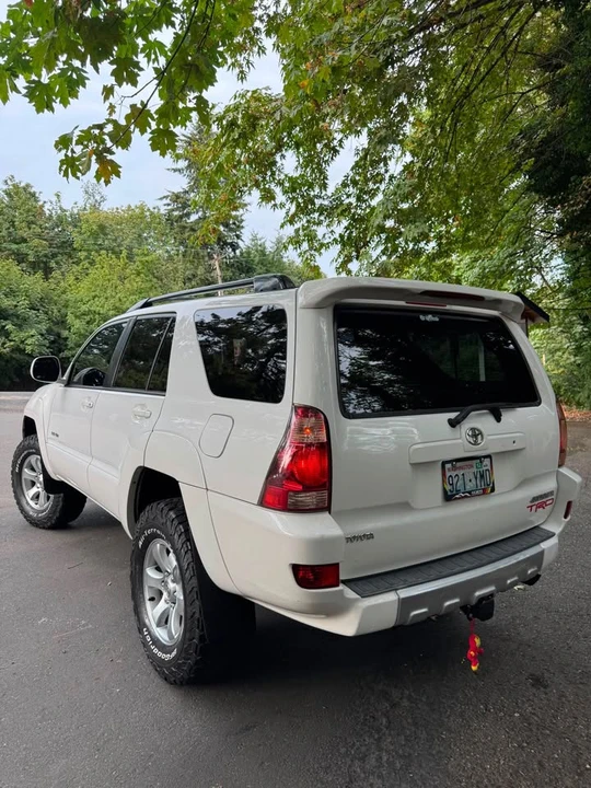 2004 Toyota 4Runner 4th Gen - Image 4 of 11