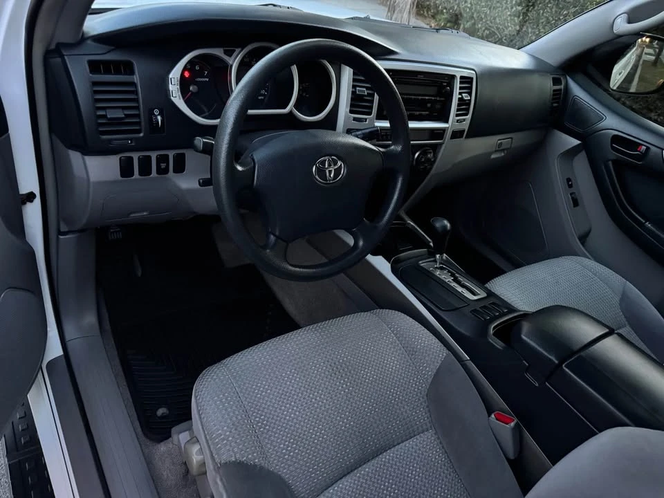 2004 Toyota 4Runner 4th Gen - Image 12 of 17