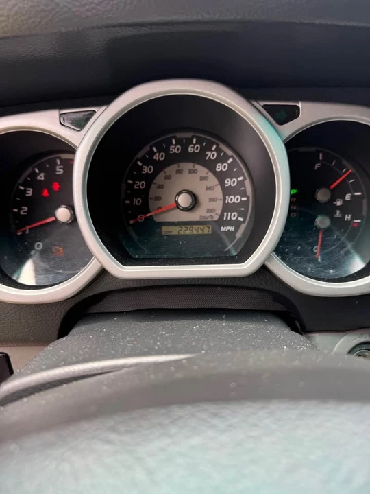 2004 Toyota 4Runner 4th Gen - Image 6 of 12