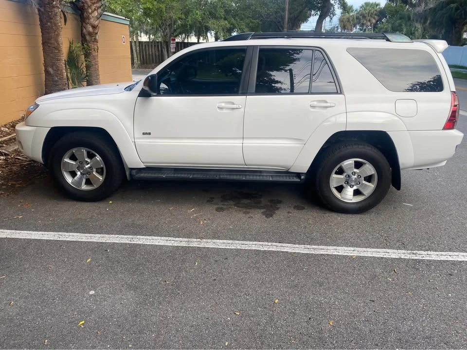 2004 Toyota 4Runner 4th Gen - Image 2 of 6