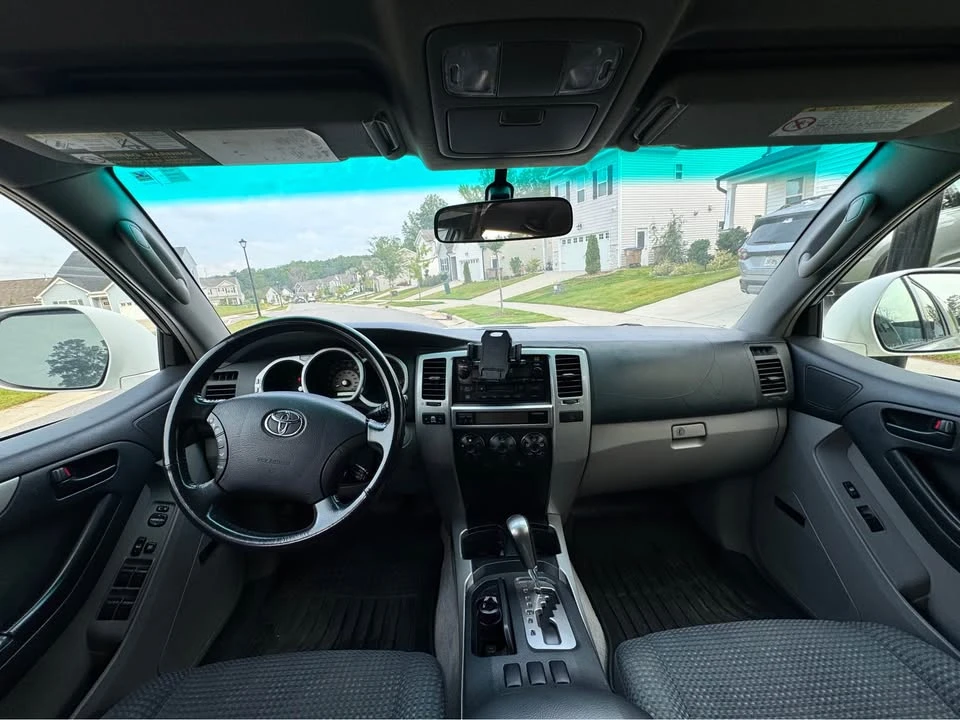 2004 Toyota 4Runner 4th Gen - Image 2 of 11