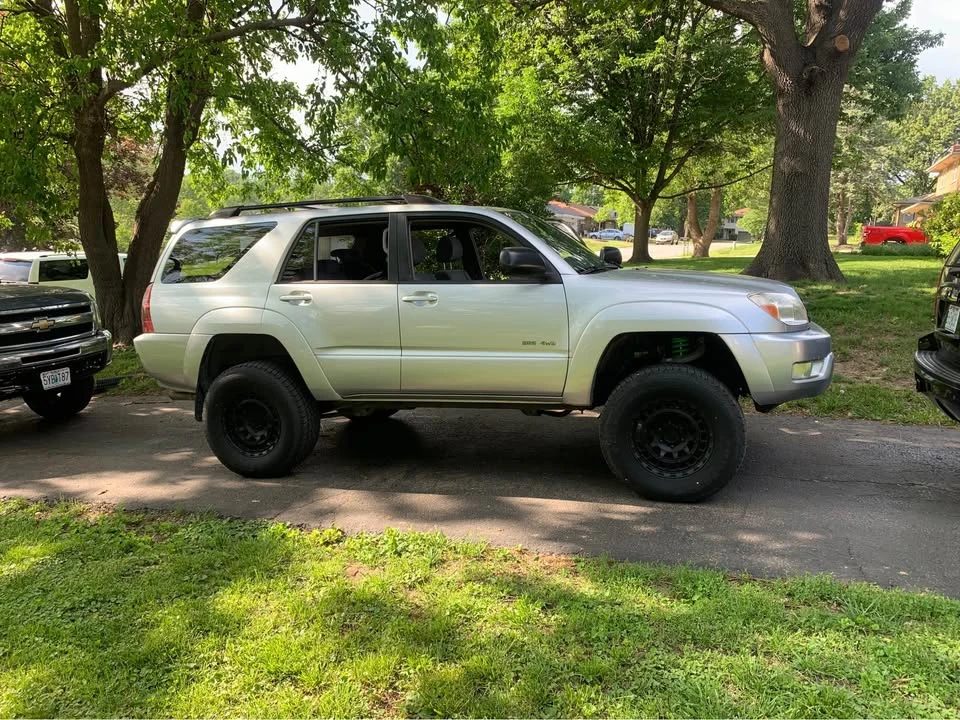 2004 Toyota 4Runner 4th Gen - Image 4 of 5
