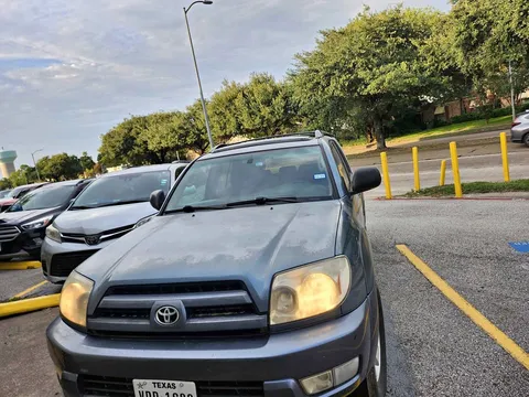 2004 Toyota 4Runner SR5 Sport Utility 4D