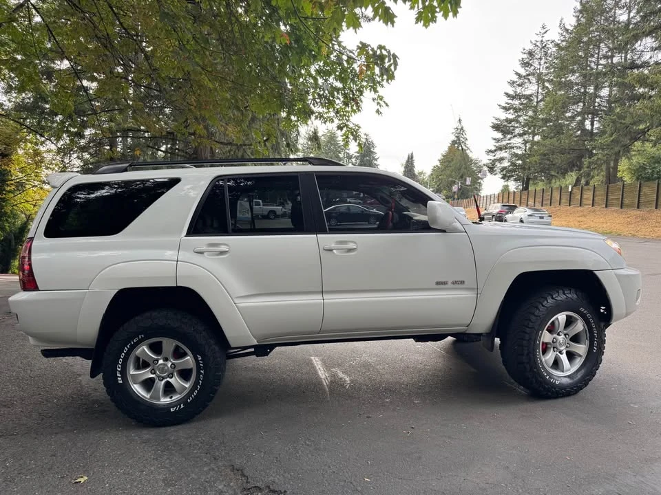 2004 Toyota 4Runner 4th Gen - Image 2 of 13