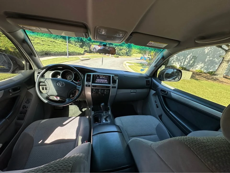 2004 Toyota 4Runner 4th Gen - Image 8 of 16