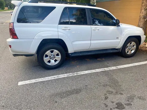 2004 Toyota 4Runner SR5 Sport Utility 4D