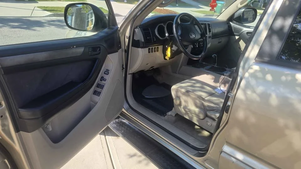 2004 Toyota 4Runner 4th Gen - Image 11 of 15