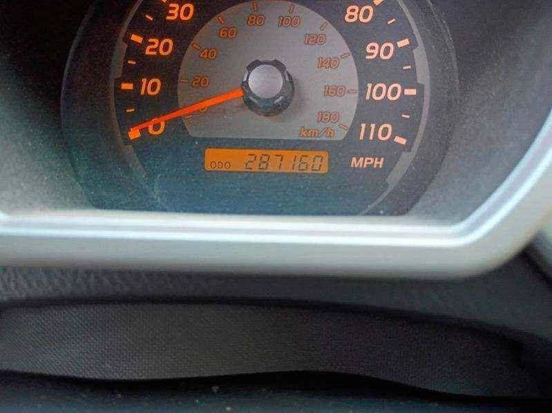 2004 Toyota 4Runner 4th Gen - Image 8 of 9