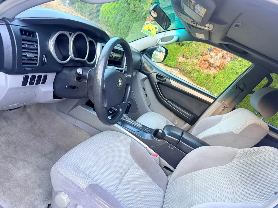 2004 Toyota 4Runner 4th Gen - Image 9 of 14