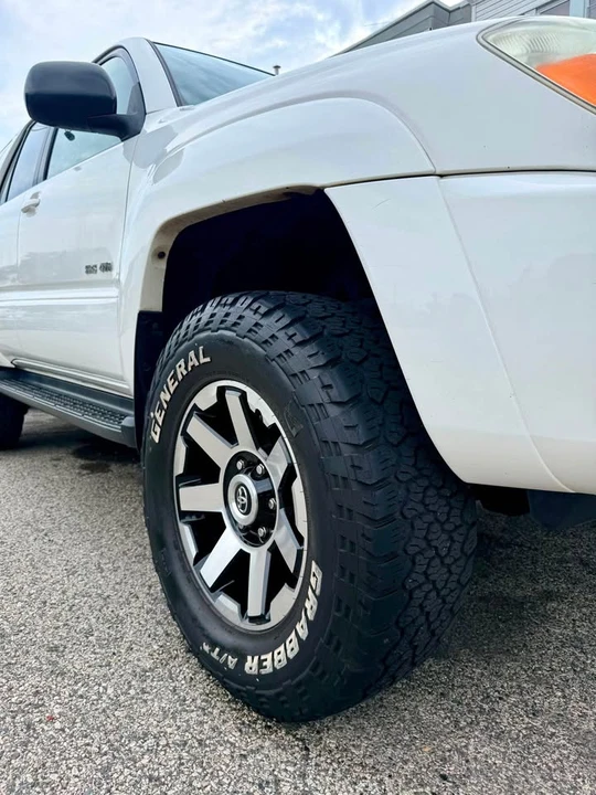 2004 Toyota 4Runner 4th Gen - Image 4 of 11
