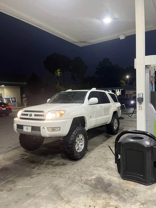 2004 Toyota 4Runner 4th Gen - Image 4 of 20