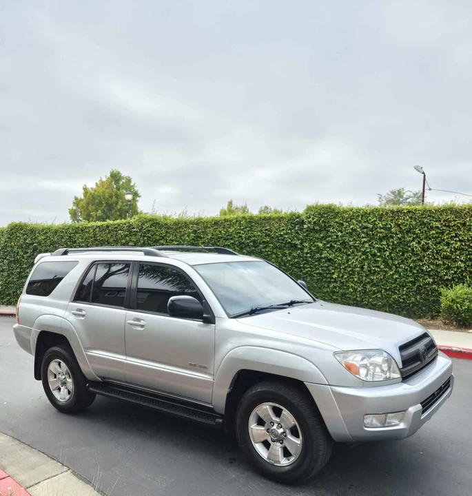 2004 Toyota 4Runner 4th Gen - Image 3 of 13