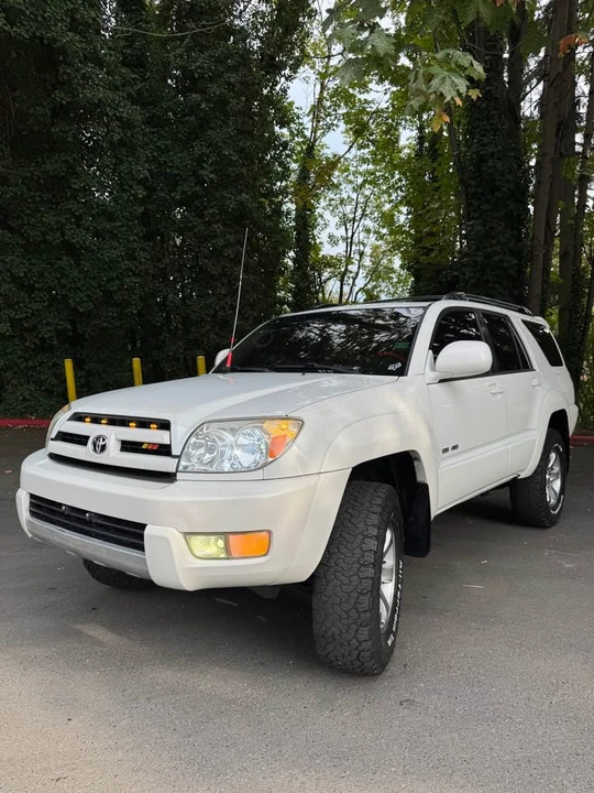 2004 Toyota 4Runner 4th Gen - Image 5 of 13