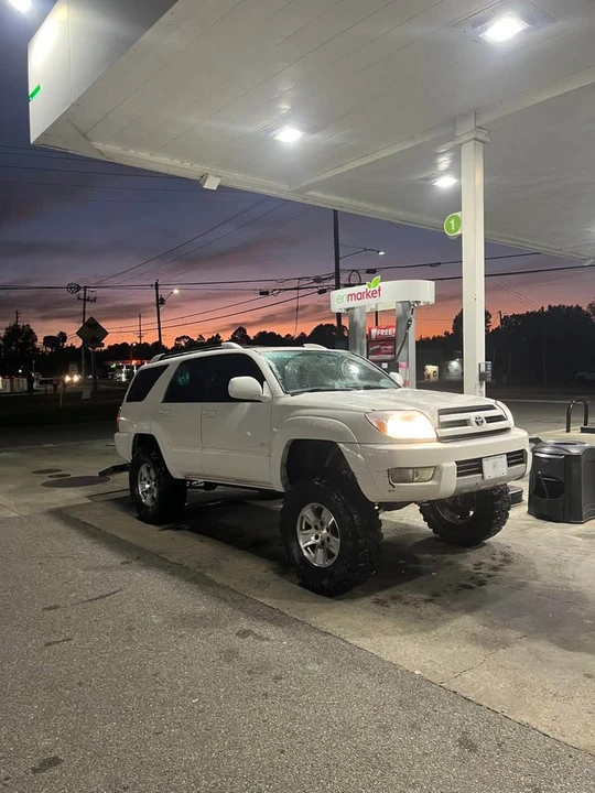 2004 Toyota 4Runner 4th Gen - Image 5 of 20