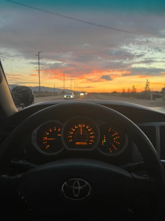 2004 Toyota 4Runner 4th Gen - Image 3 of 8