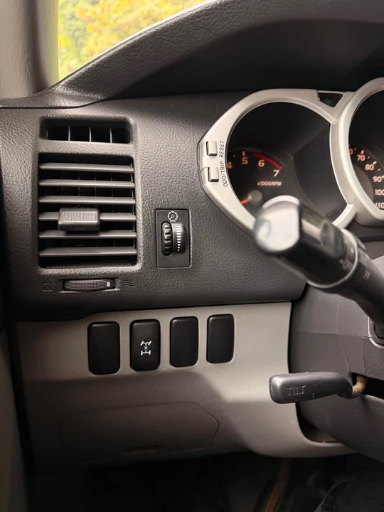 2004 Toyota 4Runner 4th Gen - Image 14 of 20