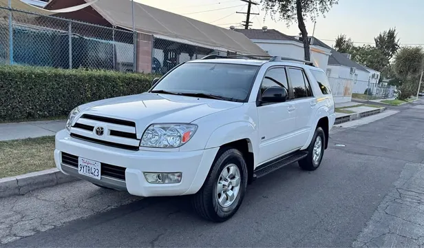 2004 Toyota 4Runner SR5 Sport Utility 4D