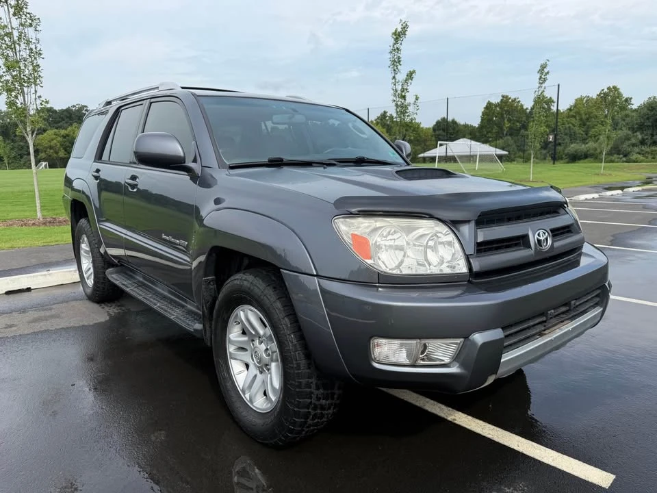 2004 Toyota 4Runner 4th Gen - Image 2 of 19