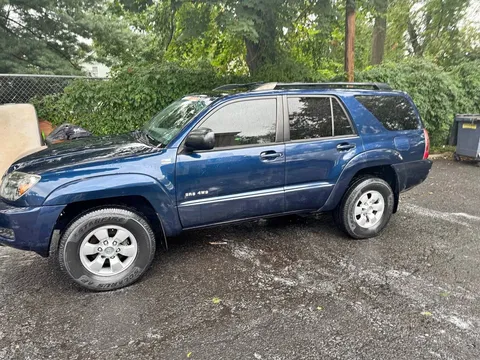 2004 Toyota 4Runner SR5 Sport Utility 4D