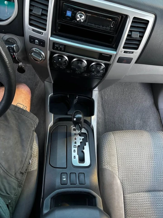 2004 Toyota 4Runner 4th Gen - Image 10 of 13