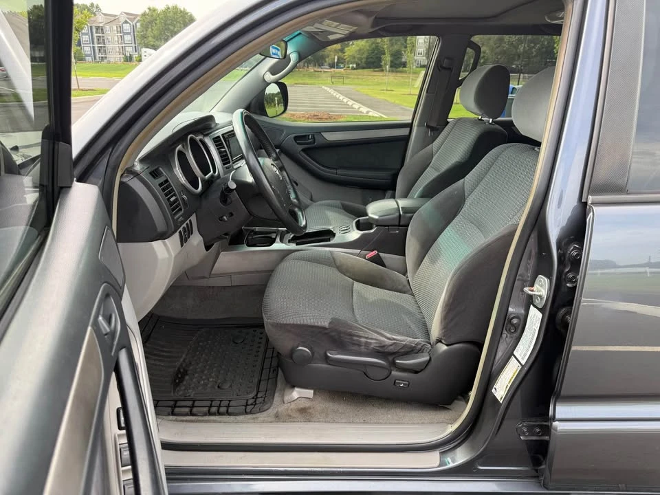 2004 Toyota 4Runner 4th Gen - Image 9 of 19