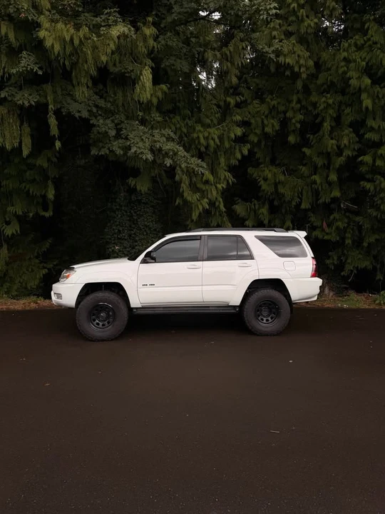 2004 Toyota 4Runner 4th Gen - Image 2 of 20