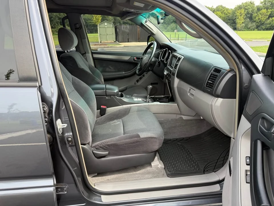 2004 Toyota 4Runner 4th Gen - Image 13 of 19