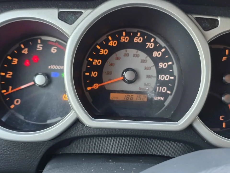 2004 Toyota 4Runner 4th Gen - Image 14 of 16