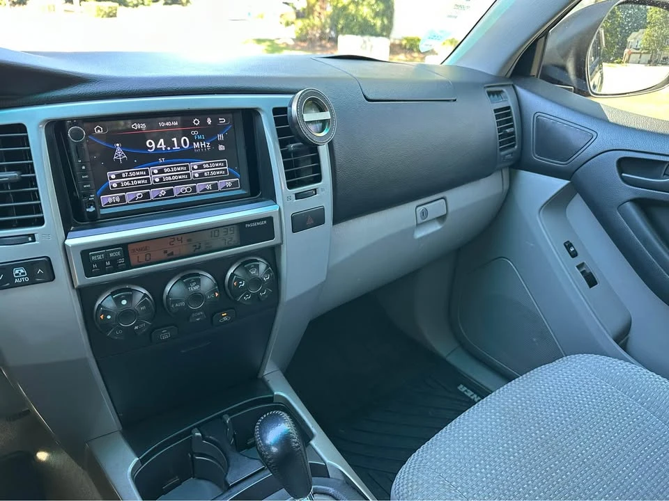 2004 Toyota 4Runner 4th Gen - Image 12 of 16