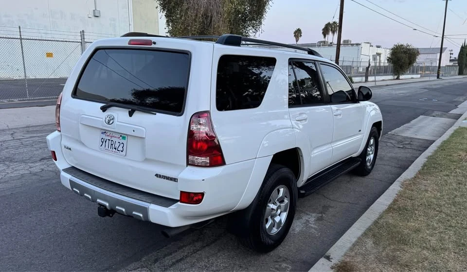 2004 Toyota 4Runner 4th Gen - Image 2 of 17