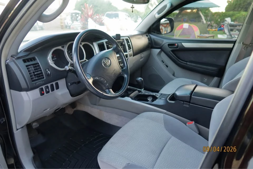 2004 Toyota 4Runner 4th Gen - Image 9 of 16