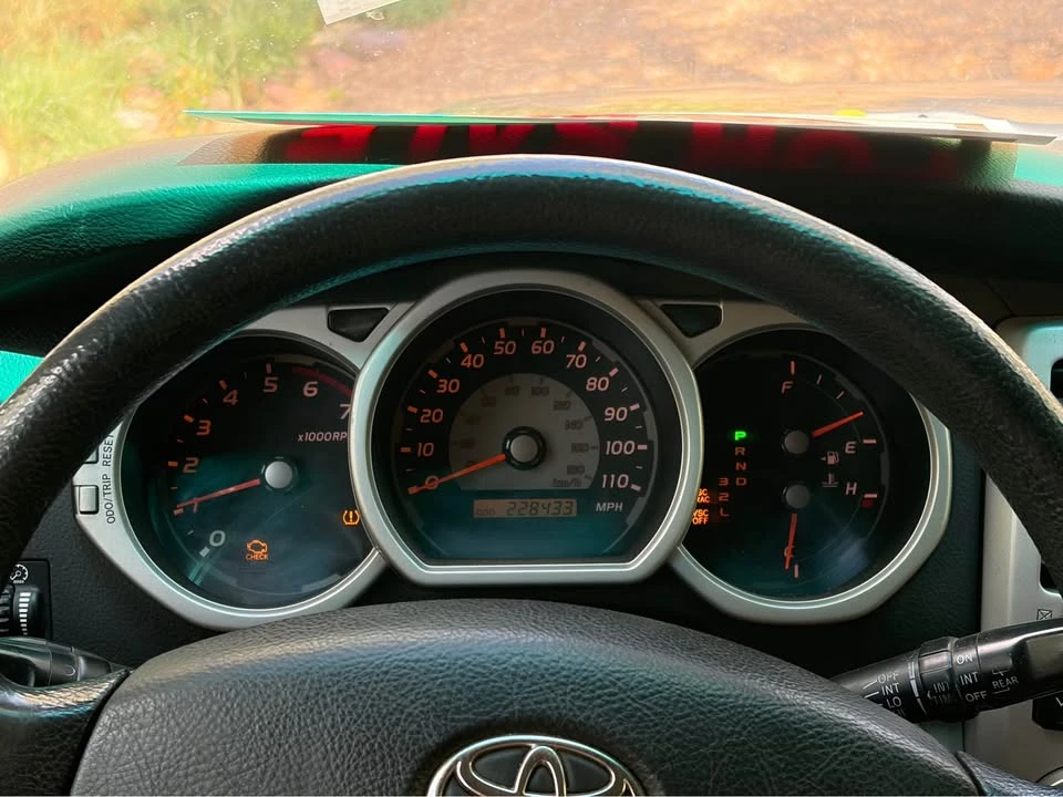 2004 Toyota 4Runner 4th Gen - Image 3 of 16