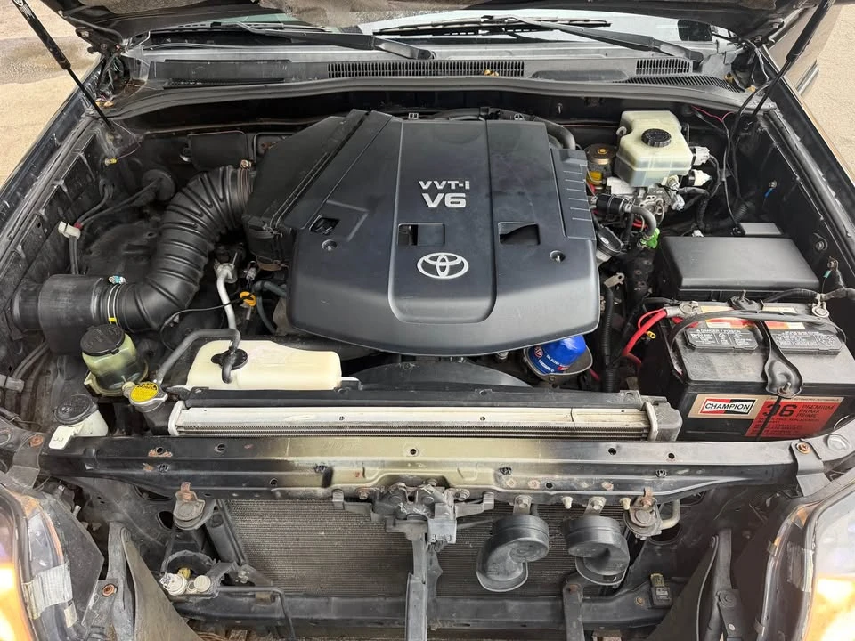 2004 Toyota 4Runner 4th Gen - Image 8 of 15