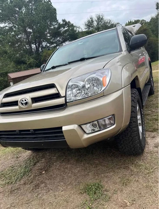 2004 Toyota 4Runner 4th Gen - Image 2 of 8