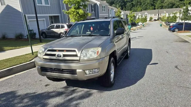 2004 Toyota 4Runner SR5 Sport Utility 4D