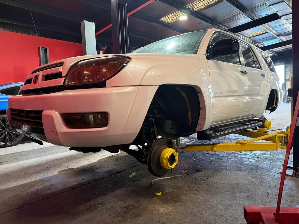 2004 Toyota 4Runner 4th Gen - Image 16 of 20
