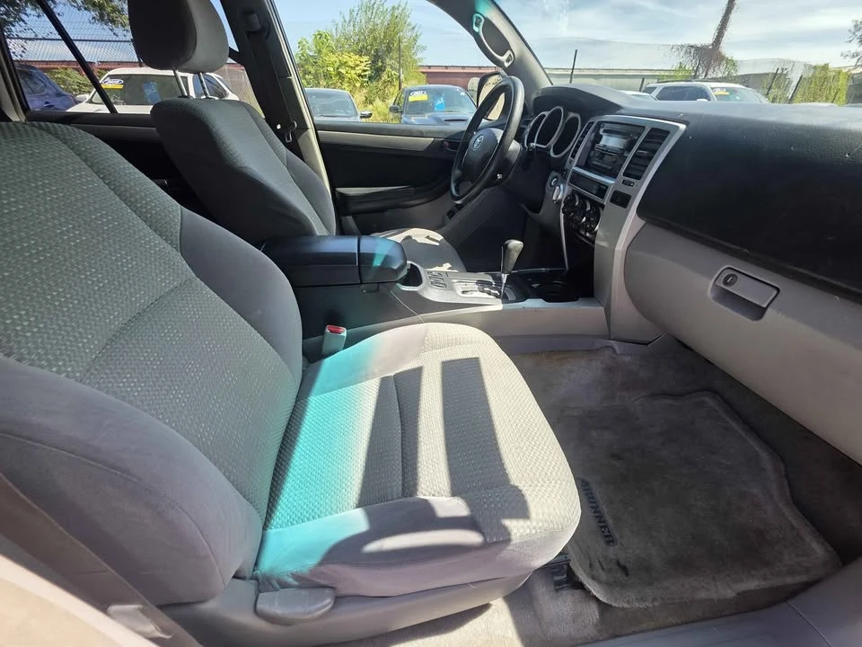 2004 Toyota 4Runner 4th Gen - Image 14 of 15