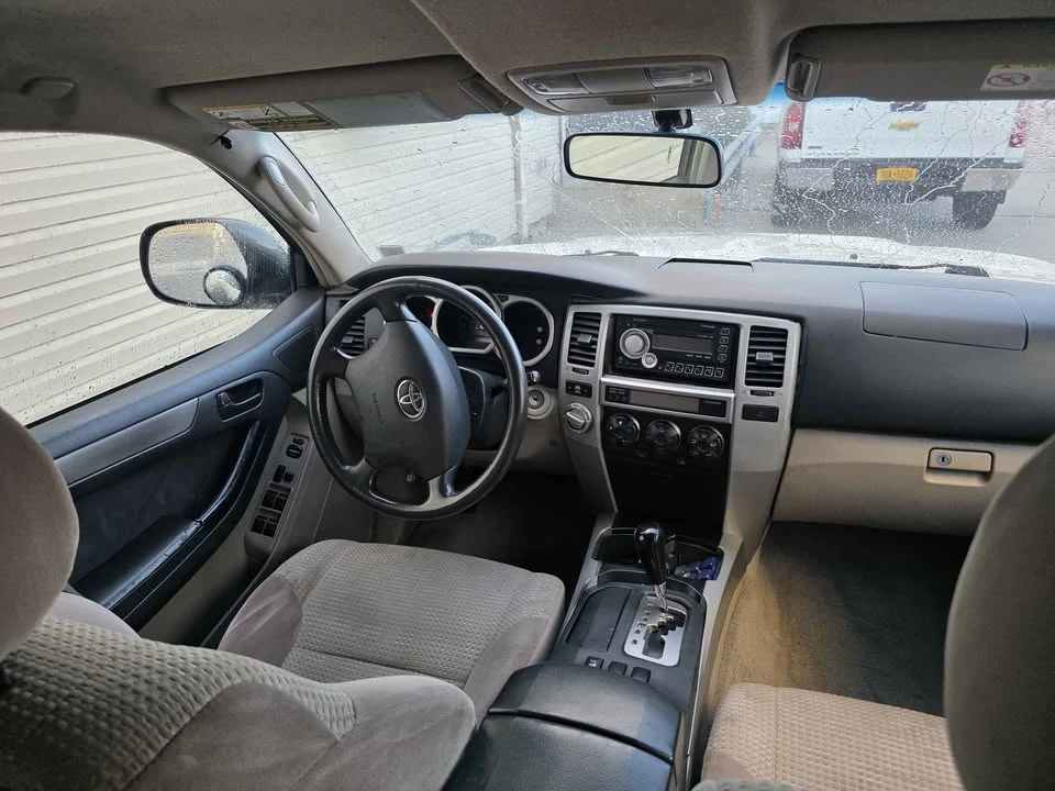 2004 Toyota 4Runner 4th Gen - Image 17 of 20