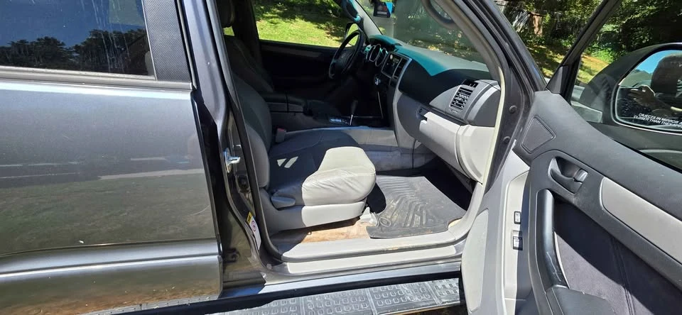 2004 Toyota 4Runner 4th Gen - Image 10 of 19