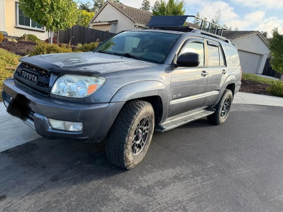 2004 Toyota 4Runner 4th Gen - Image 2 of 14