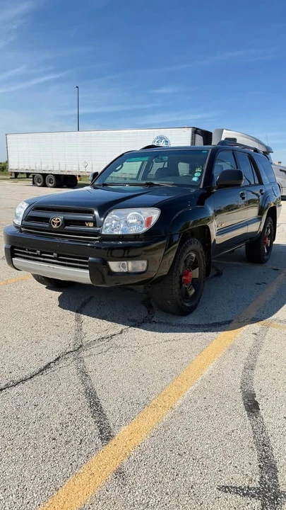 2004 Toyota 4Runner 4th Gen - Image 2 of 12