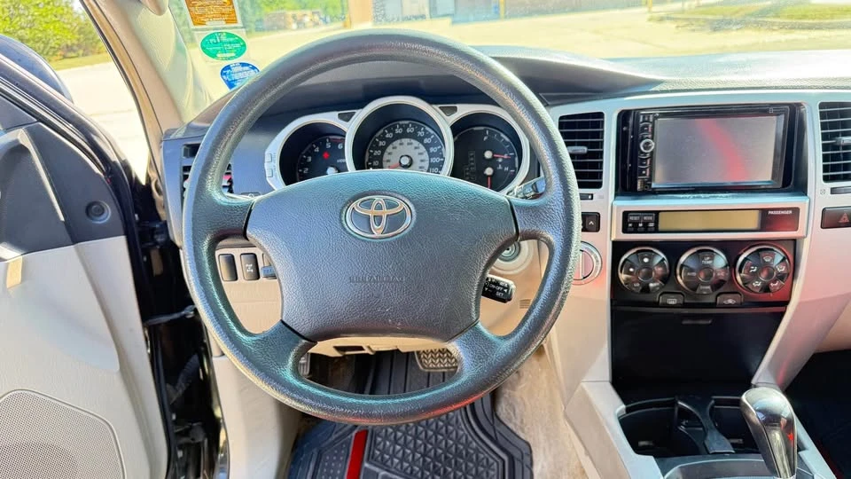 2004 Toyota 4Runner 4th Gen - Image 10 of 12
