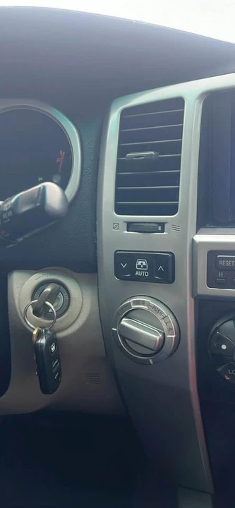 2004 Toyota 4Runner 4th Gen - Image 17 of 18