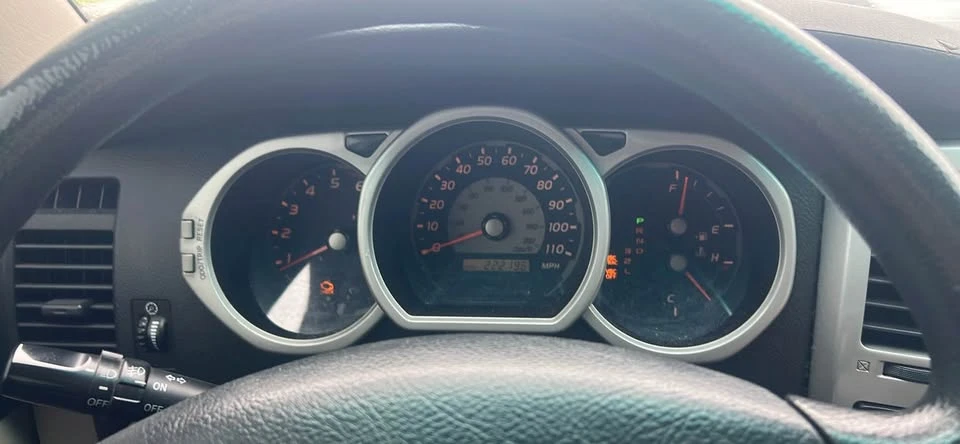 2004 Toyota 4Runner 4th Gen - Image 16 of 18