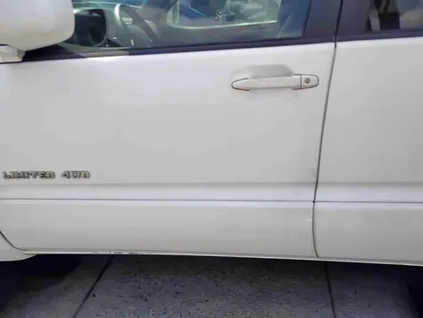 2004 Toyota 4Runner SR5 Sport Utility 4D