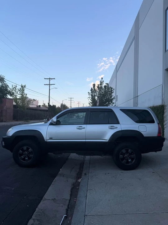 2004 Toyota 4Runner 4th Gen - Image 7 of 10