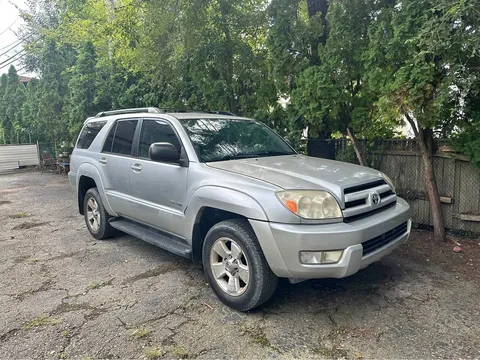 2004 Toyota 4Runner SR5 Sport Utility 4D