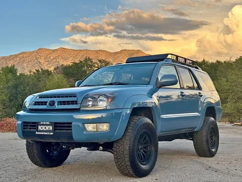 2004 Toyota 4Runner SR5 Sport Utility 4D