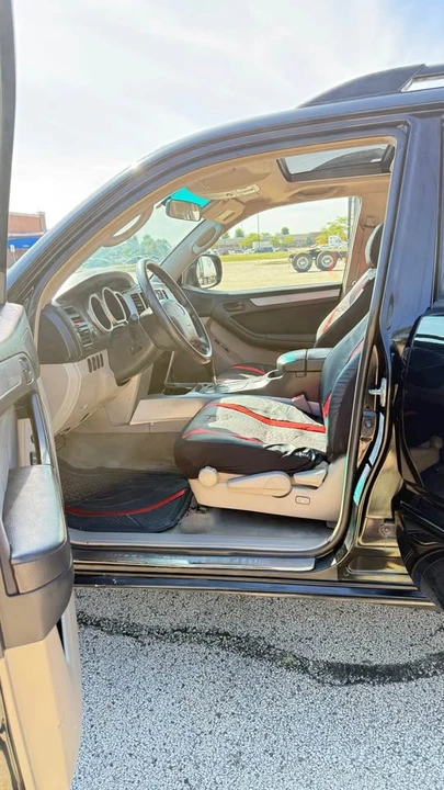 2004 Toyota 4Runner 4th Gen - Image 11 of 13