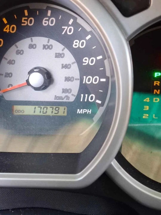2004 Toyota 4Runner 4th Gen - Image 2 of 8